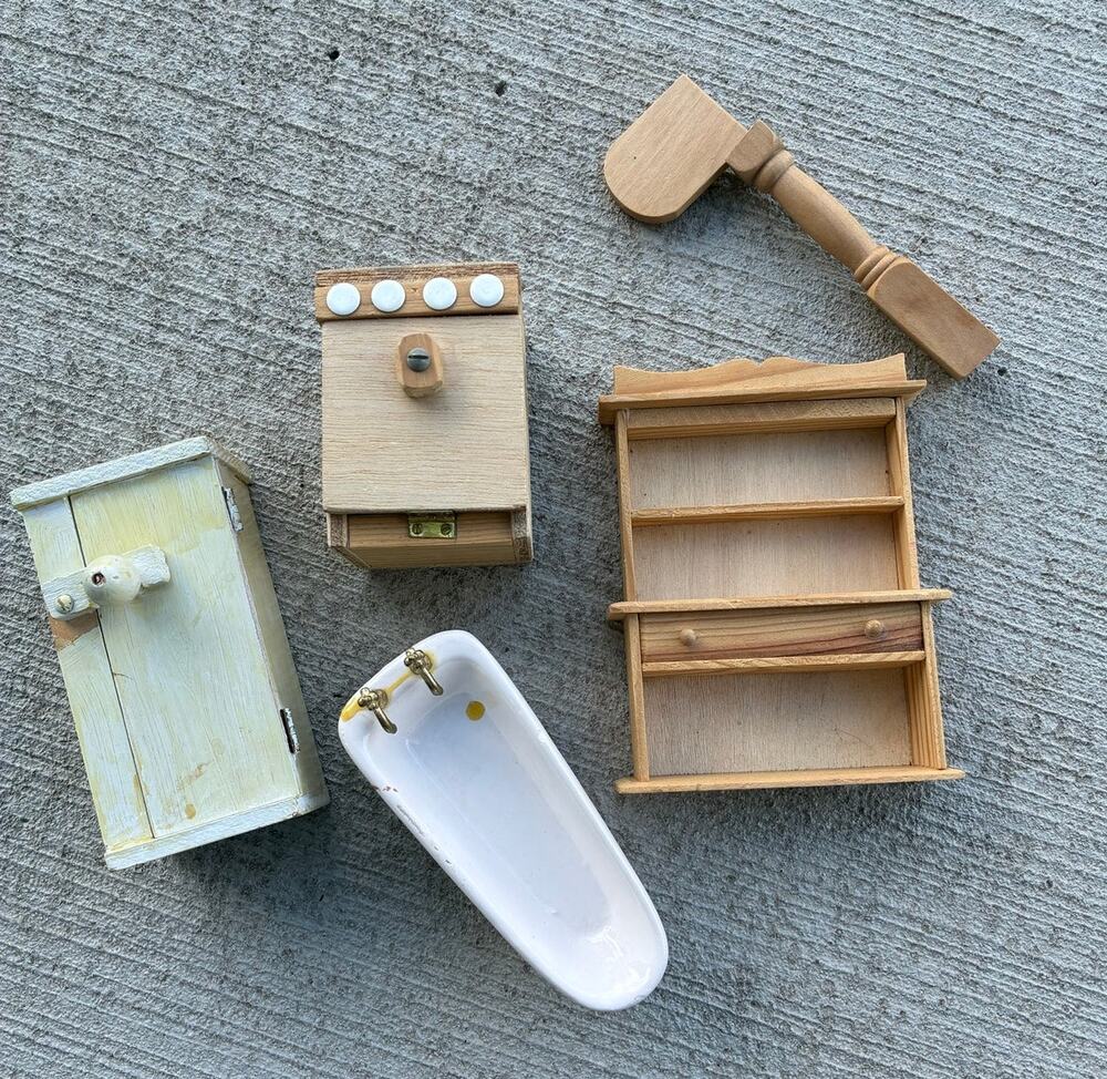 Vintage Wooden Doll House Miniatures Bathtub, Stove/oven, Cabinet